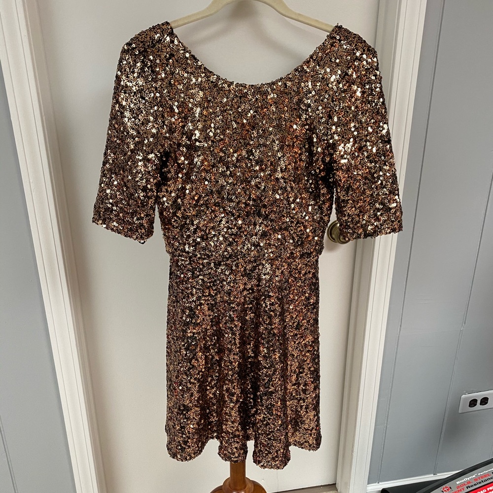 French Connection Rosegold Size 4 Dress